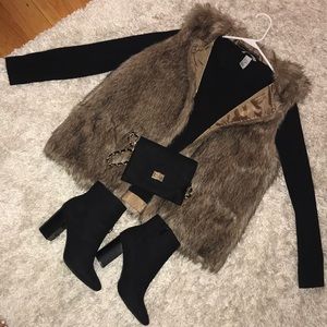 Faux fur vest BRAND NEW!